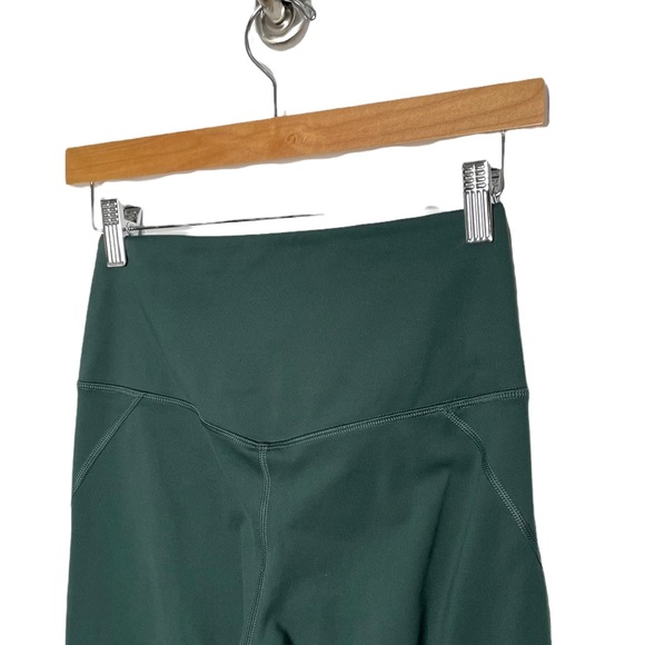 Girlfriend Collective | Compressive High-Rise Legging in Moss Small - Picture 5 of 7